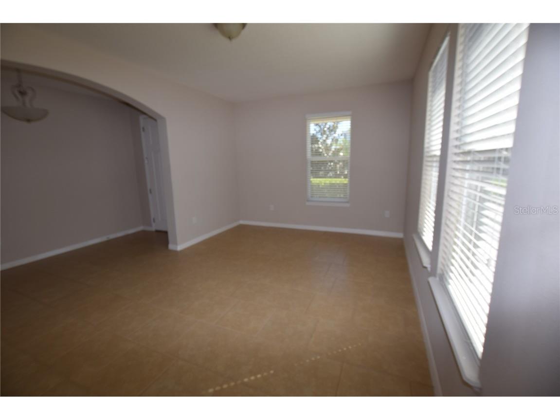 2021 Beacon Landing Circle Orlando FL 32824 O6341079 image10