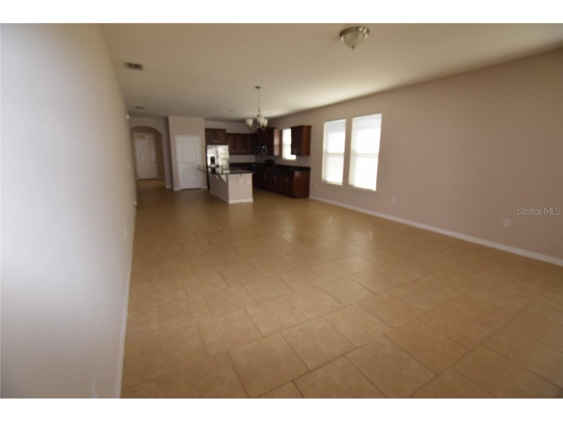 2021 Beacon Landing Circle Orlando FL 32824 O6341079 image14