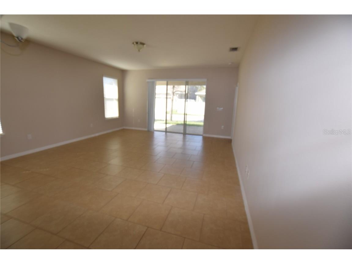 2021 Beacon Landing Circle Orlando FL 32824 O6341079 image15