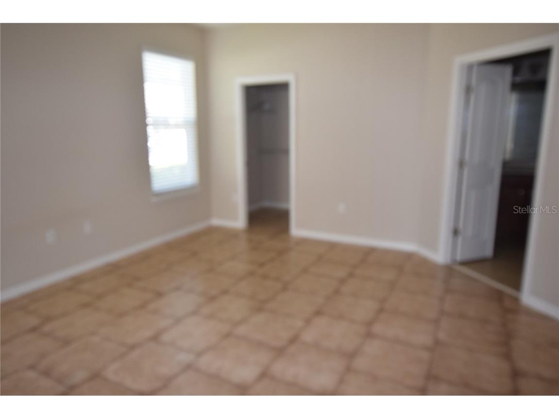 2021 Beacon Landing Circle Orlando FL 32824 O6341079 image23