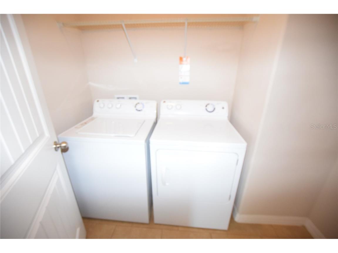 2021 Beacon Landing Circle Orlando FL 32824 O6341079 image41