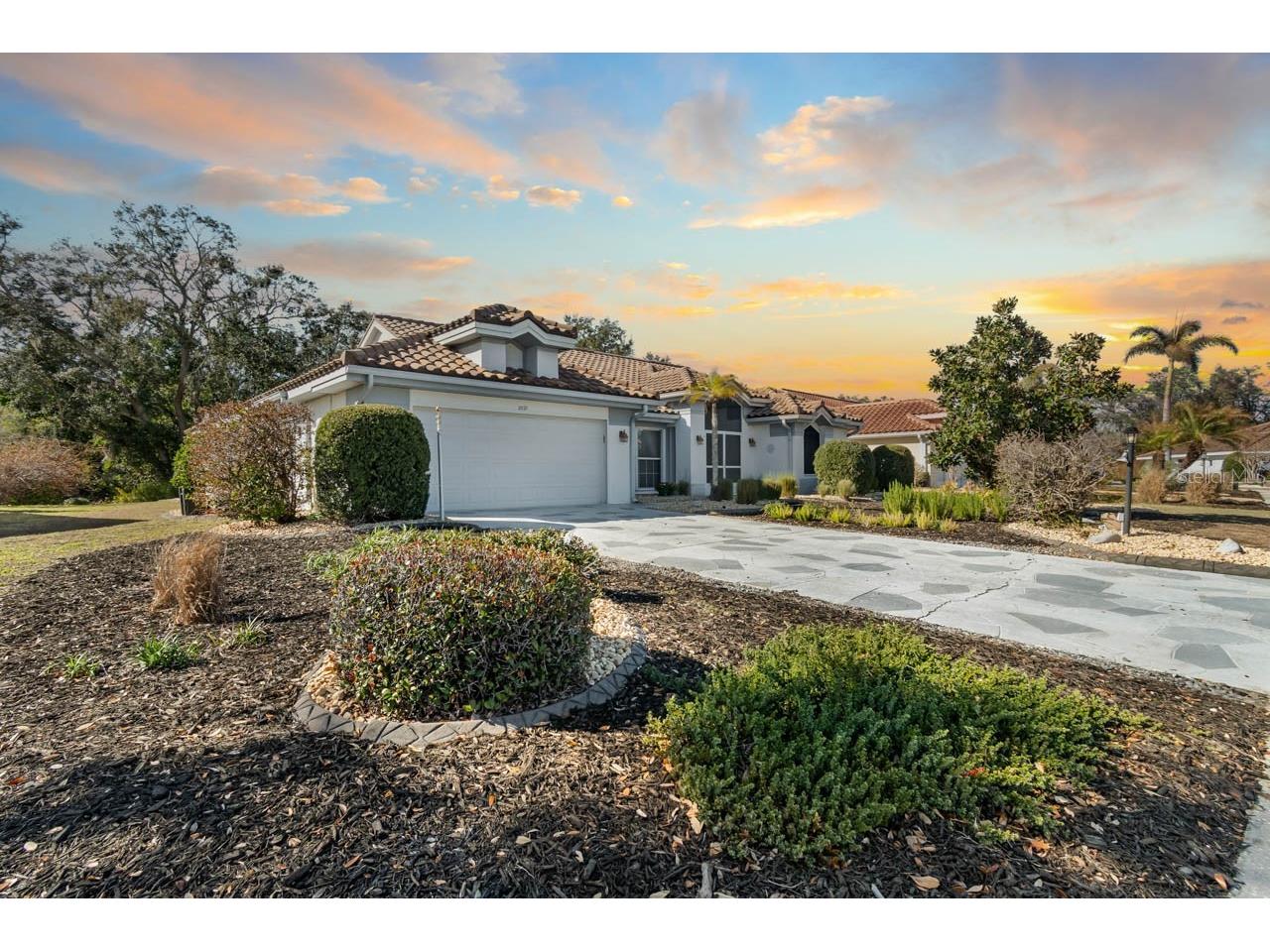 2021 Berry Roberts Drive Sun City Center FL 33573 TB8480170 image1