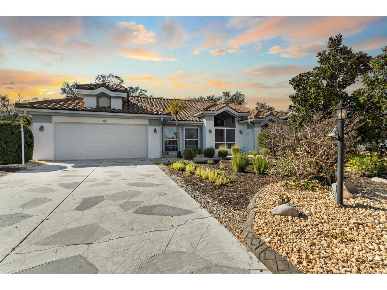 2021 Berry Roberts Drive Sun City Center FL 33573 TB8480170 image2