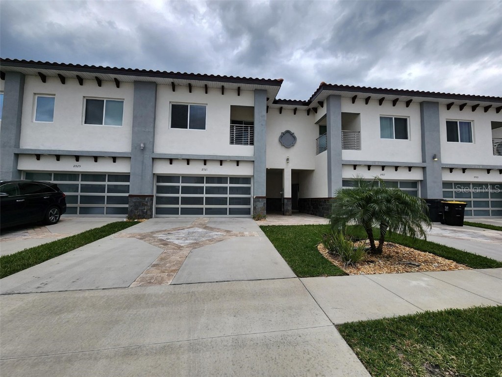 2021 Greenbriar Terrace Davenport FL 33837 O6197939 image1