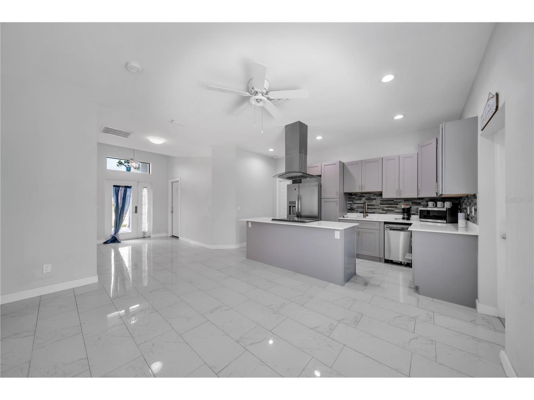 2021 Hines Avenue Alva FL 33920 C7526654 image20