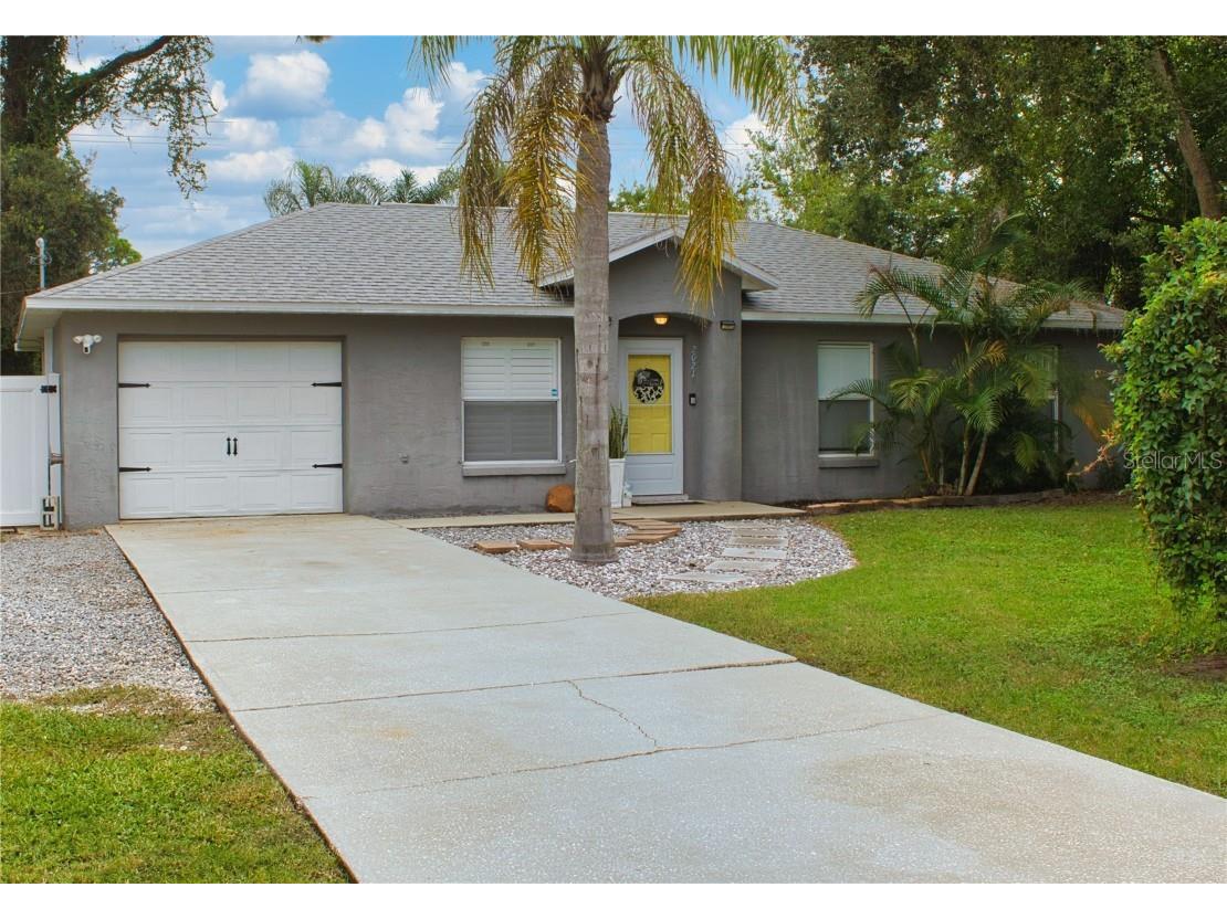 2021 India Palm Drive Edgewater FL 32141 V4932719 image1