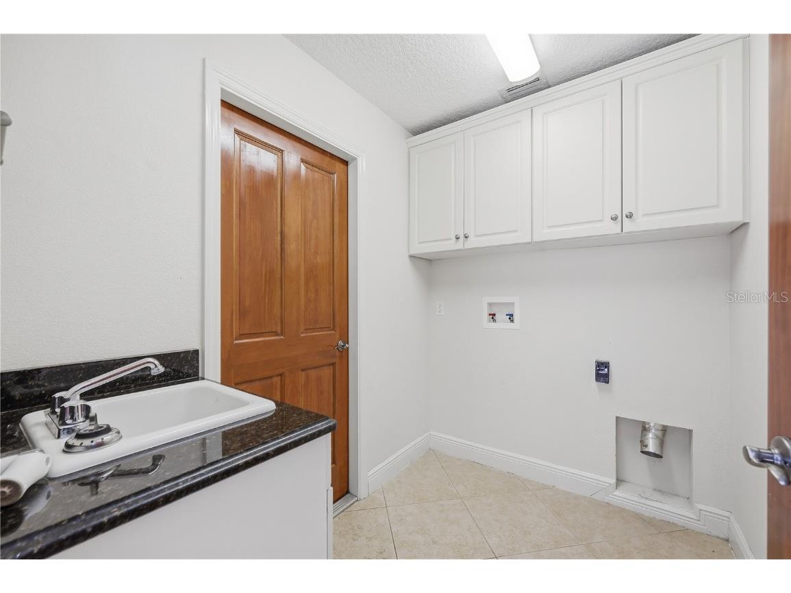 2021 Massachusetts Avenue Orange City FL 32763 V4945806 image35