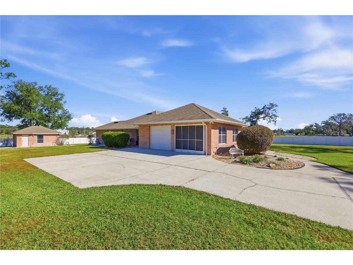 2021 Massachusetts Avenue Orange City FL 32763 V4945806 image5