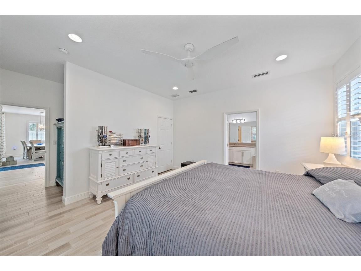 2021 Misty Sunrise Trail Sarasota FL 34240 A4667841 image16