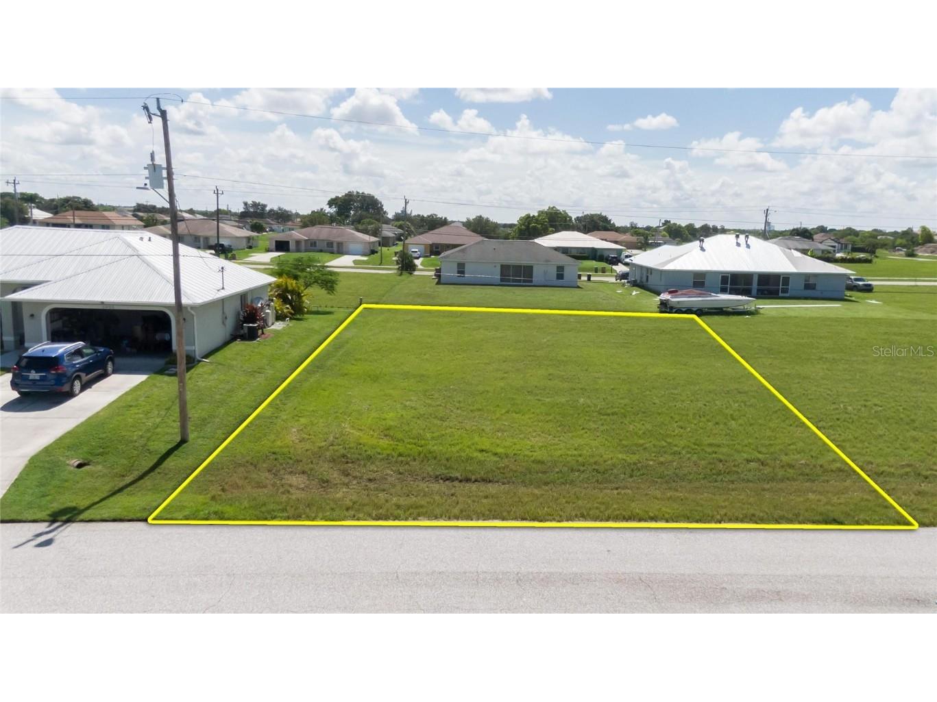 2021 NE 7th Place Cape Coral FL 33909 T3390499 image1