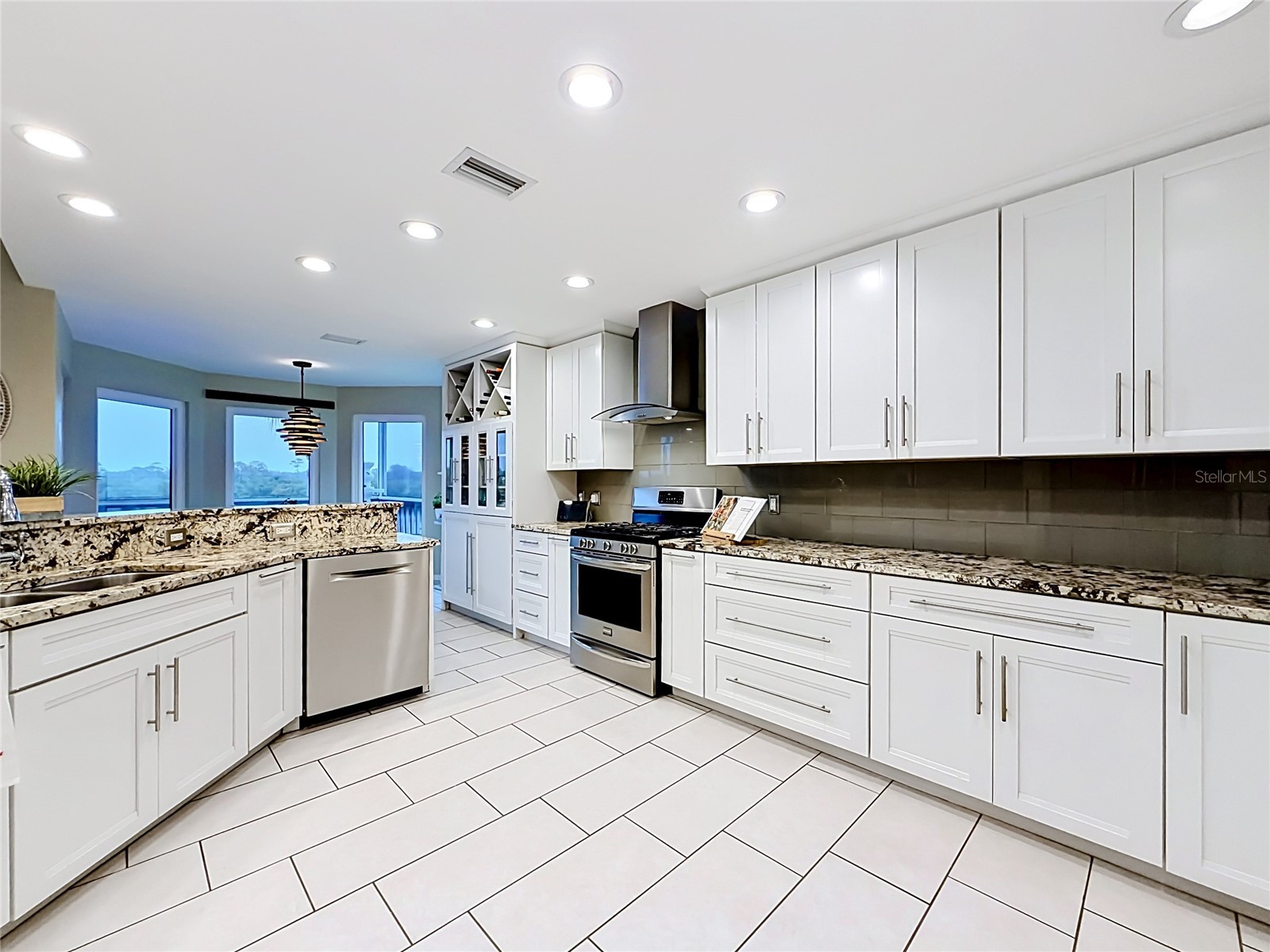 2021 North Pointe Alexis Drive Tarpon Springs FL 34689 - ANCLOTE RIVER W7885799 image19