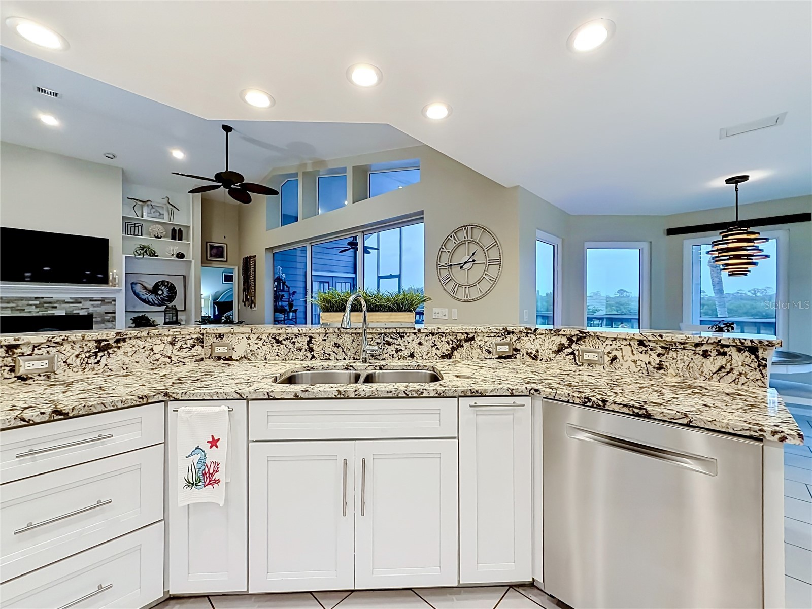 2021 North Pointe Alexis Drive Tarpon Springs FL 34689 - ANCLOTE RIVER W7885799 image21