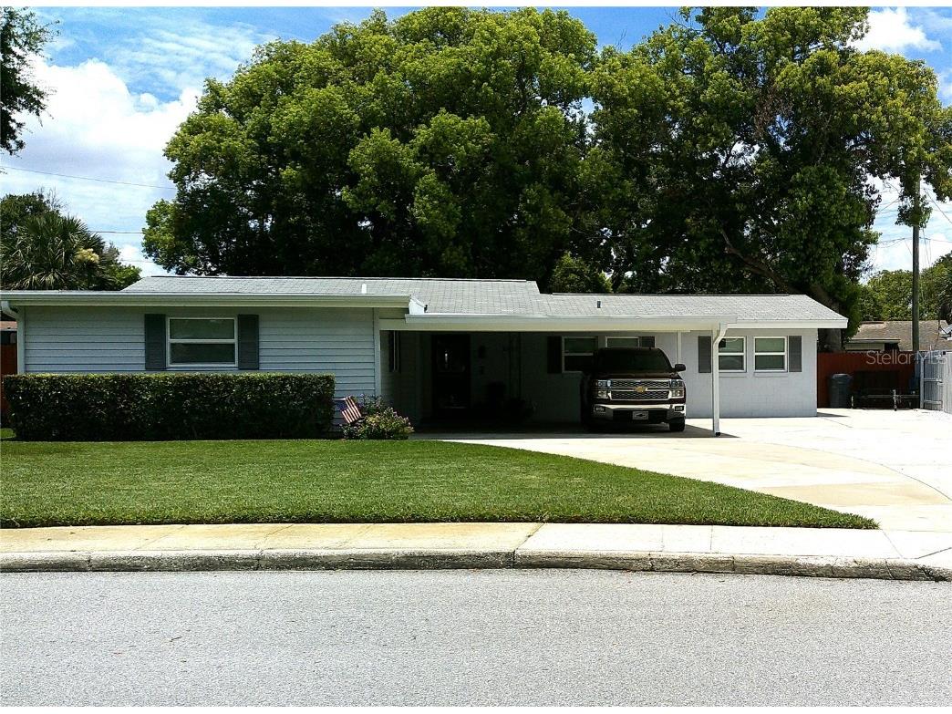 2021 Oliver Place Winter Haven FL 33881 P4935193 image1