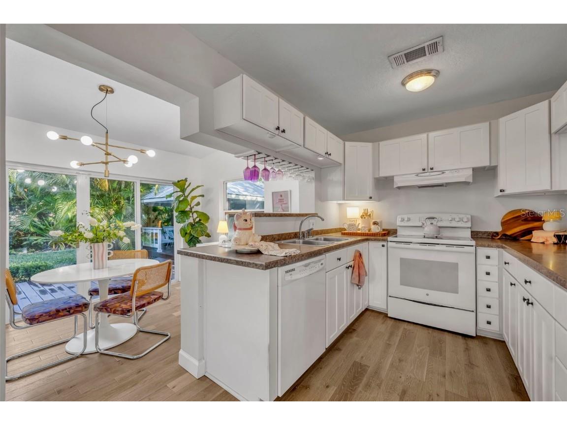 2021 Palmer Street Orlando FL 32803 O6359993 image17