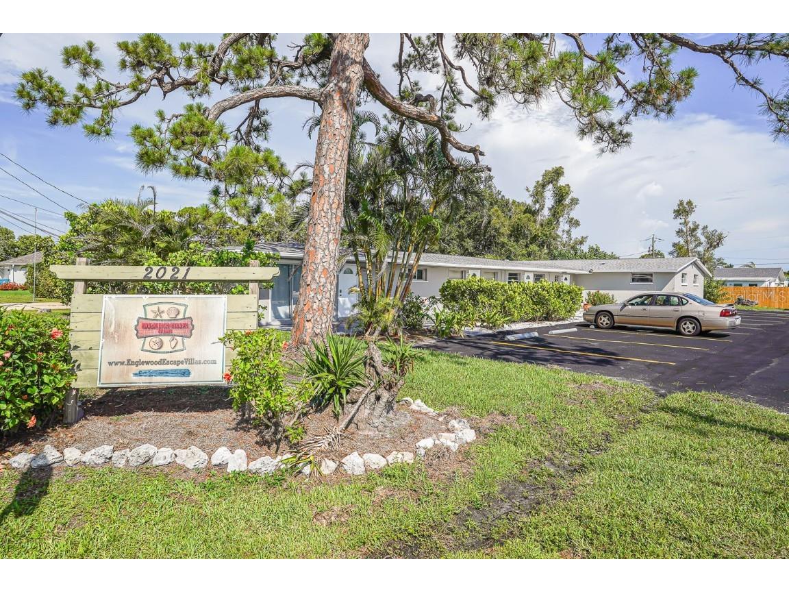 2021 Pennsylvania Avenue #2 Englewood FL 34224 A4658478 image1