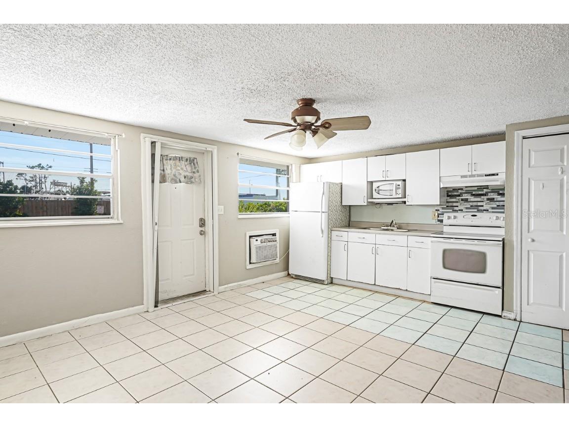 2021 Pennsylvania Avenue #2 Englewood FL 34224 A4658478 image7