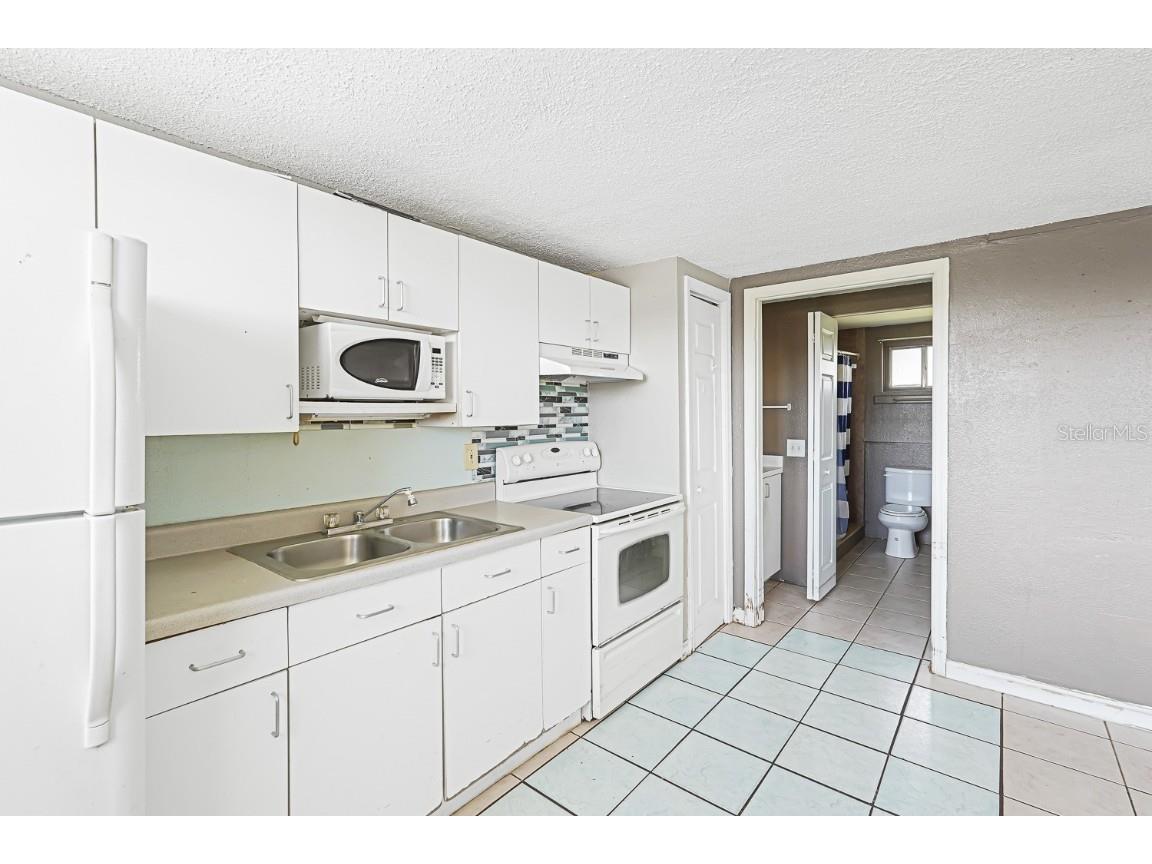 2021 Pennsylvania Avenue #2 Englewood FL 34224 A4658478 image9