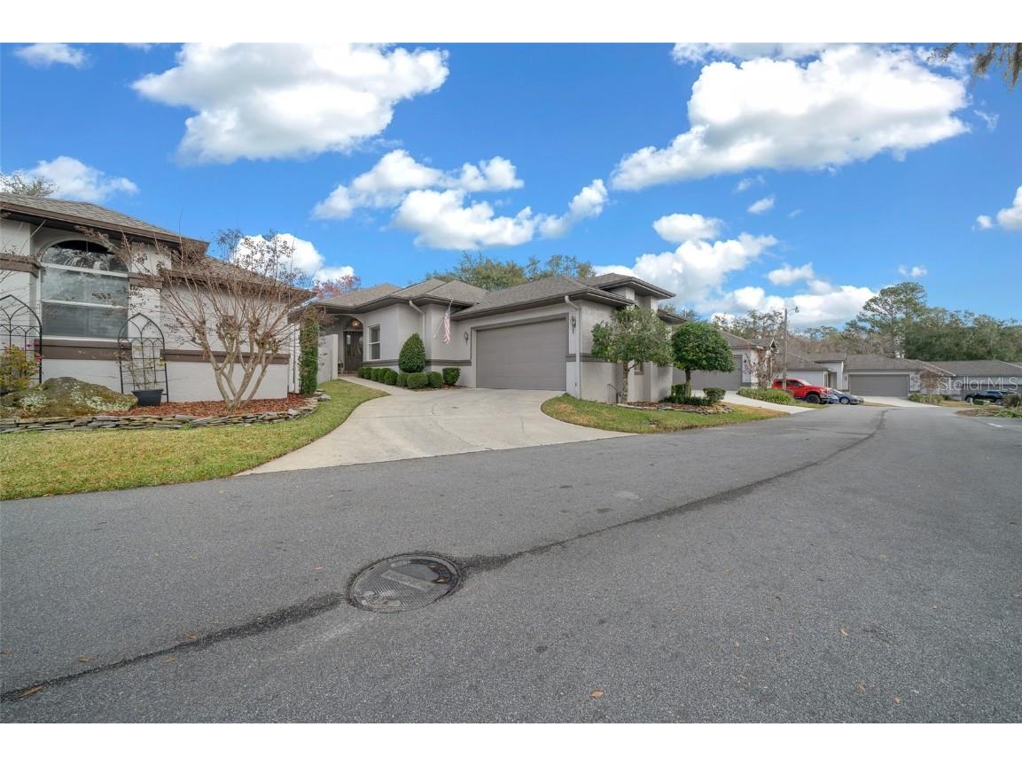 2021 SE Twin Bridge Circle Ocala FL 34471 OM693919 image5