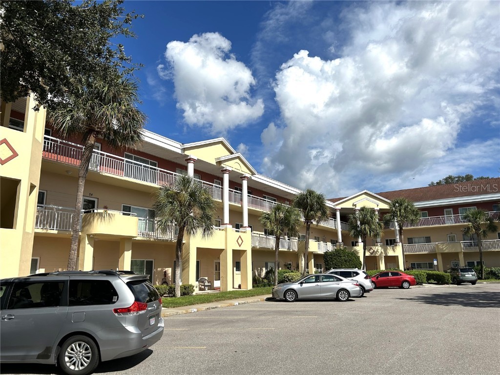 2021 Shangrila Drive #44 Clearwater FL 33763 U8214325 image1