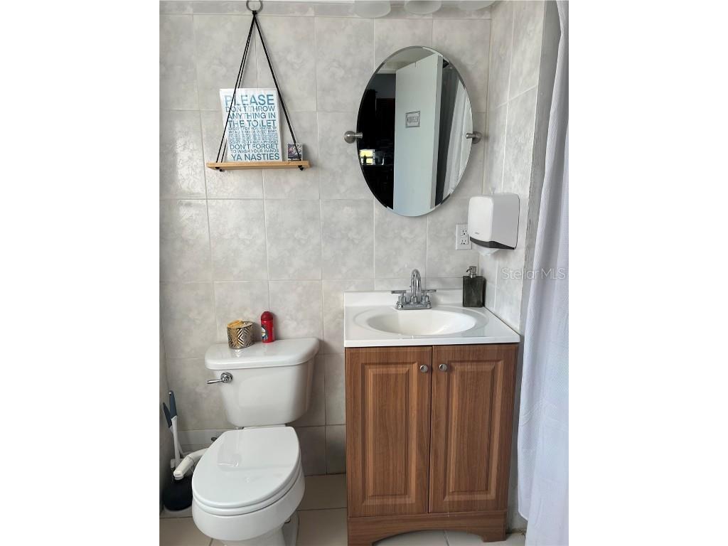 2021 Thrace Street Tampa FL 33605 TB8335750 image11