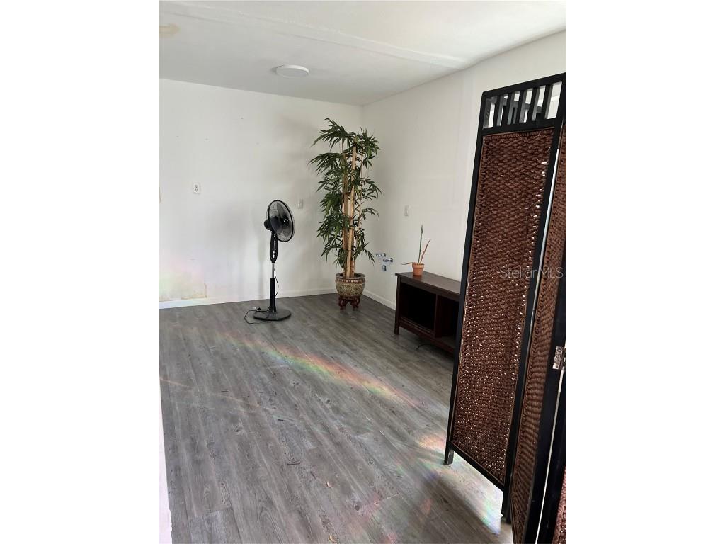 2021 Thrace Street Tampa FL 33605 TB8335750 image13