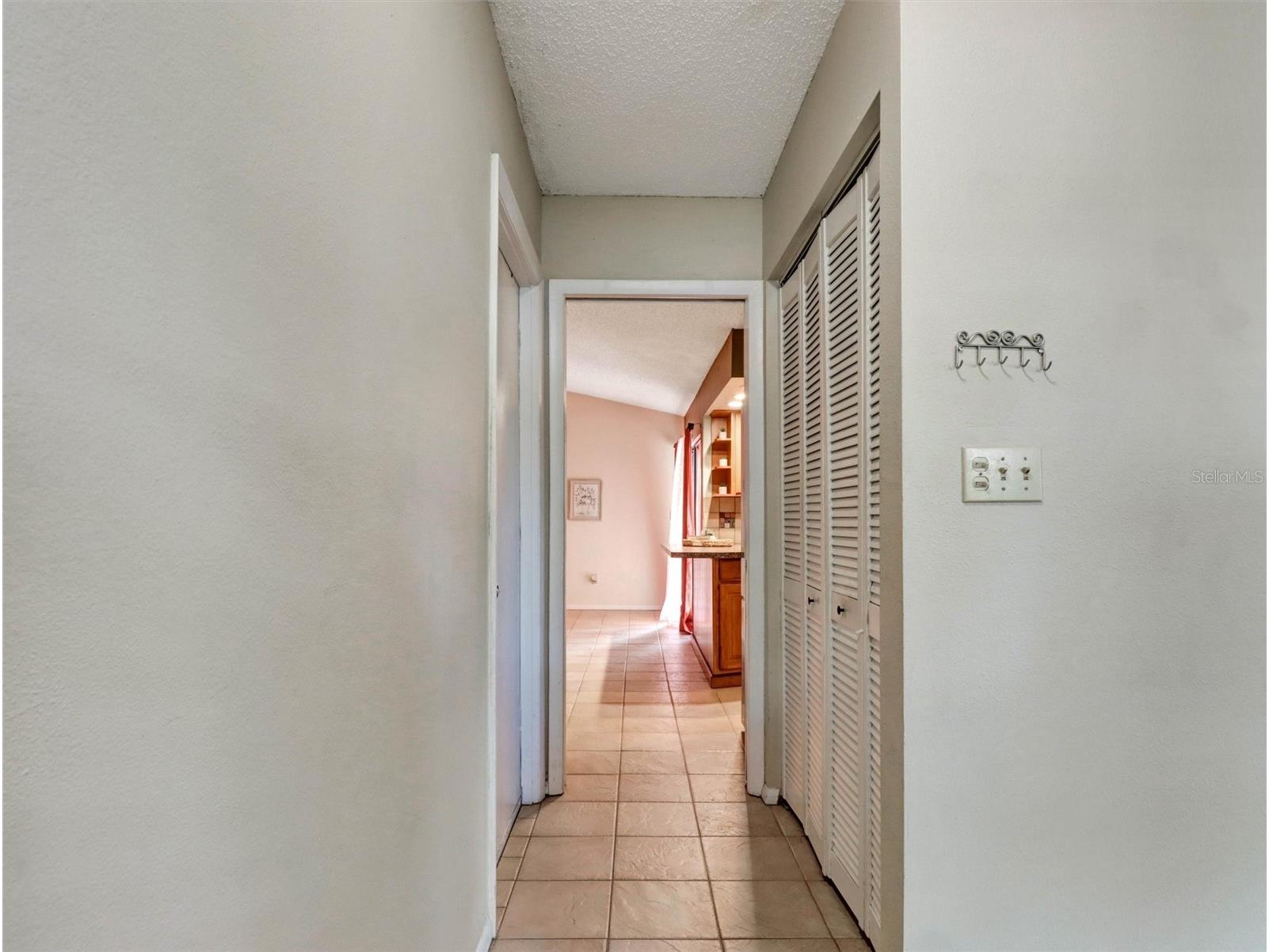 2021 Todd Road Clearwater FL 33763 TB8523700 image12