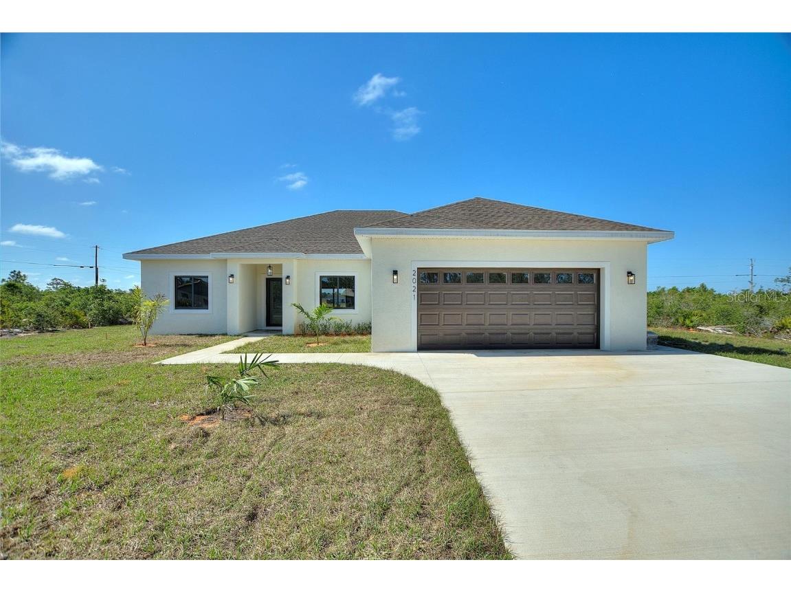 2021 Valencia Drive Indian Lake Estates FL 33855 - LAKE WALK IN WATER TB8379854 image1