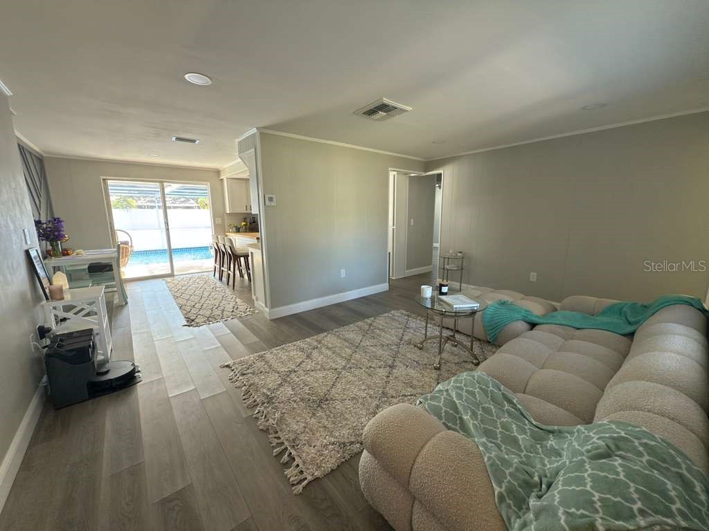 2021 Valley Drive Dunedin FL 34698 TB8418223 image2