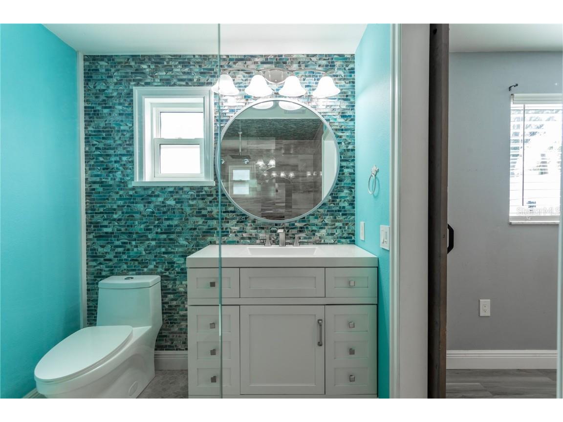 2021 Valley Drive Dunedin FL 34698 TB8418223 image27