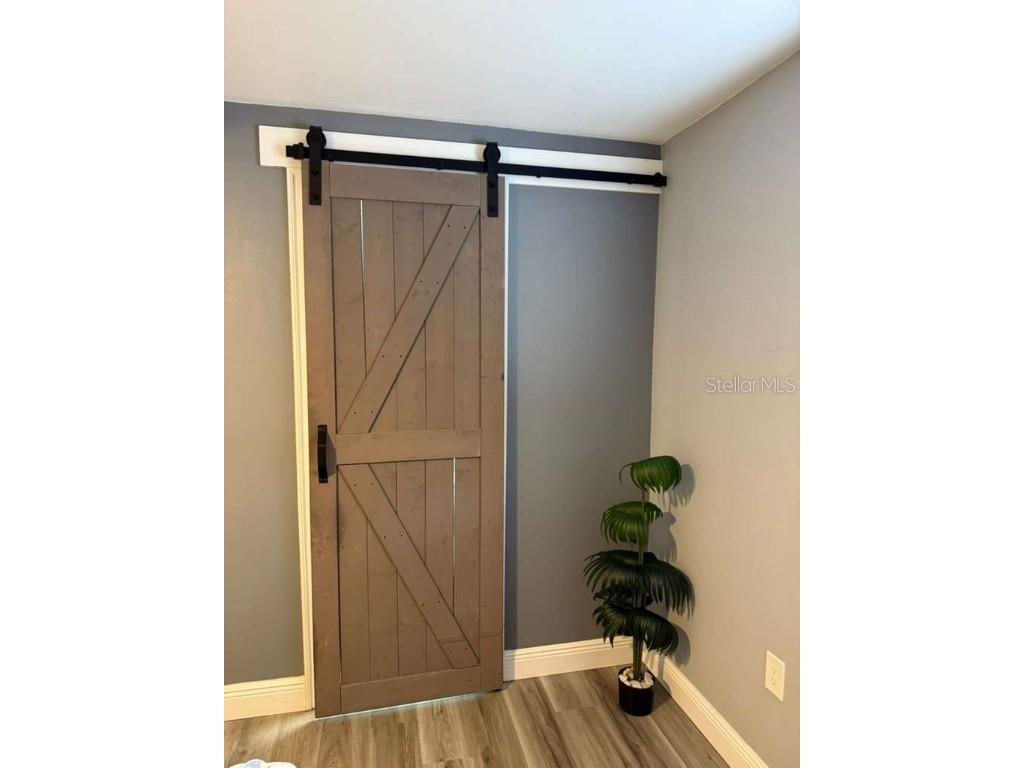 2021 Valley Drive Dunedin FL 34698 TB8418223 image29