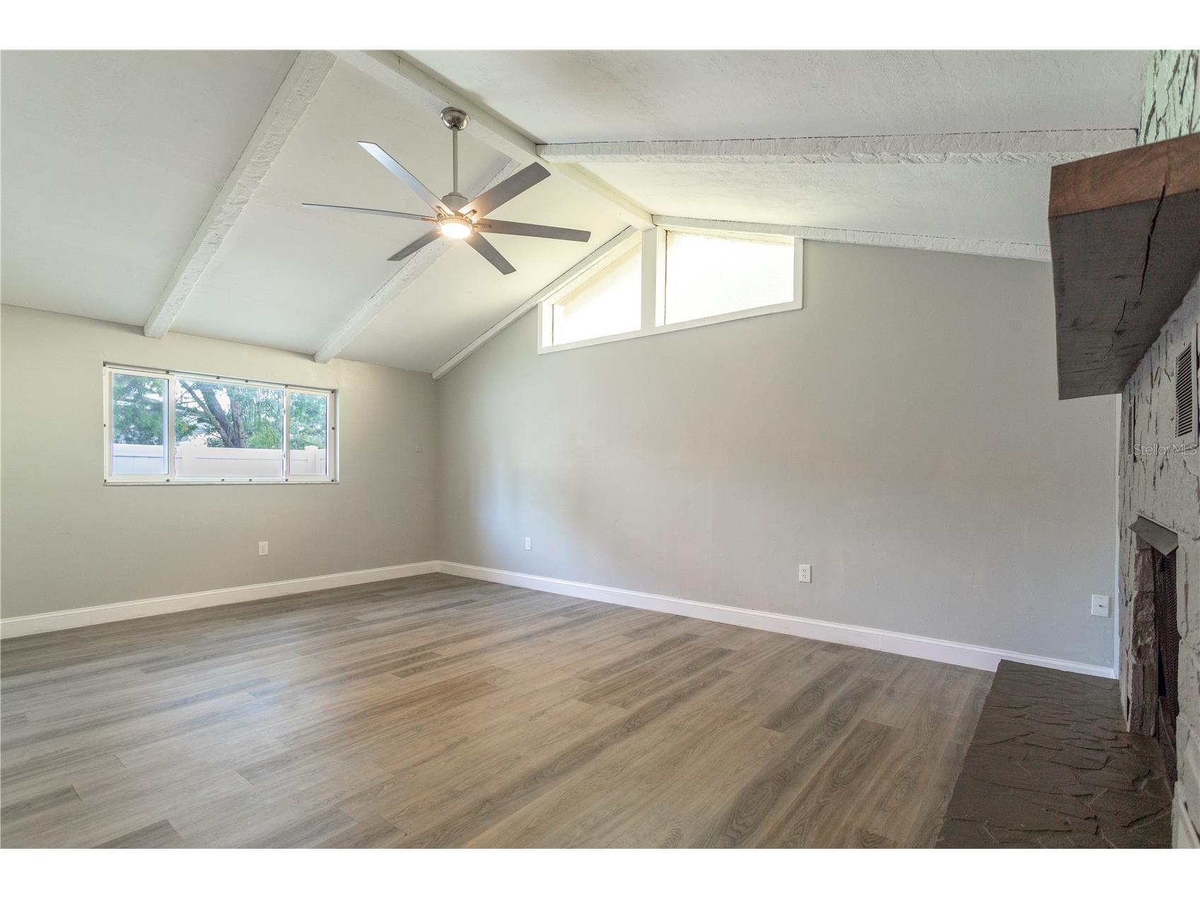 2021 Valley Drive Dunedin FL 34698 TB8486032 image18
