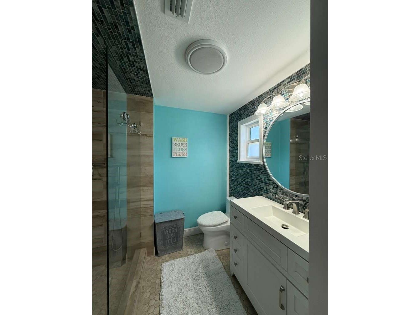 2021 Valley Drive Dunedin FL 34698 TB8486032 image28