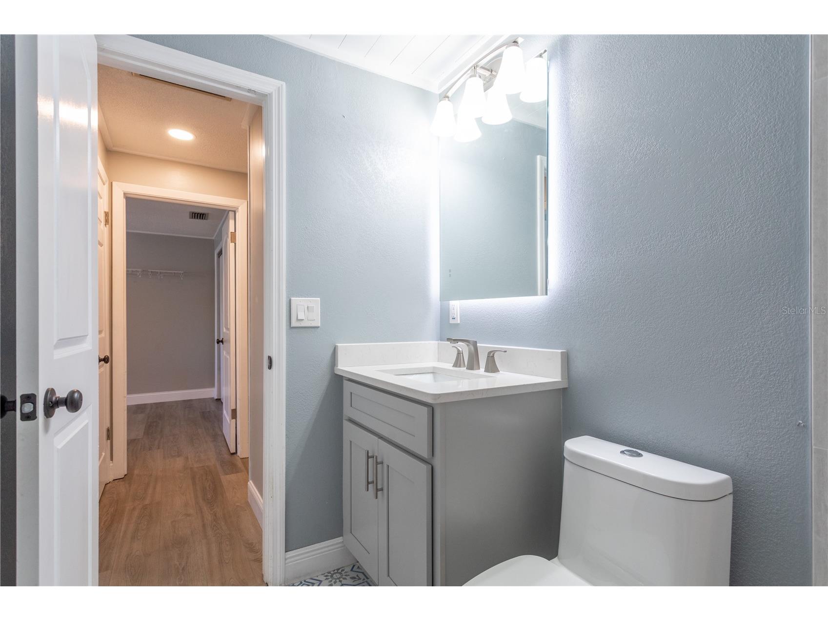 2021 Valley Drive Dunedin FL 34698 TB8486032 image35