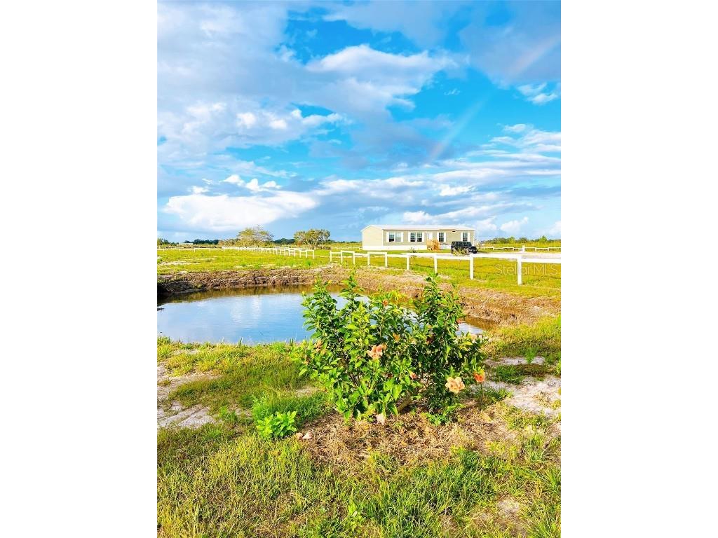 20219 NW 248th Street Okeechobee FL 34972 C7495723 image1