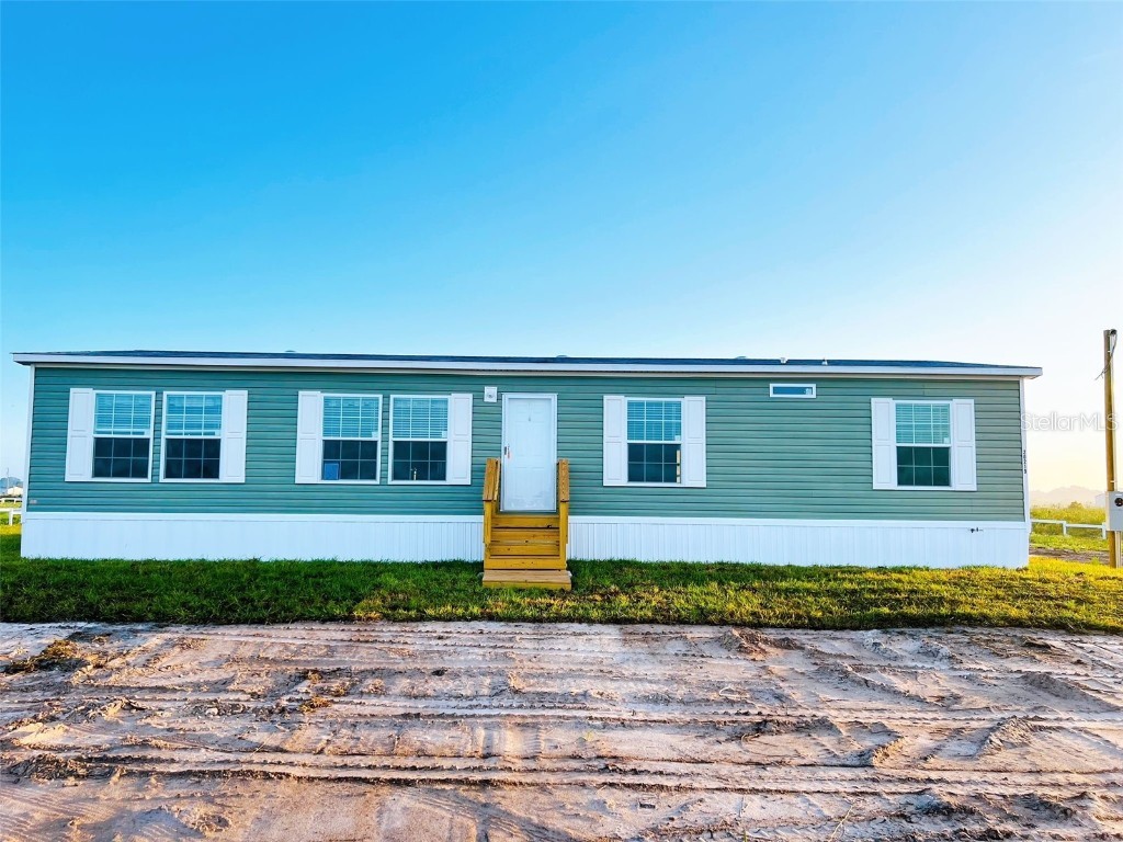 20219 NW 248th Street Okeechobee FL 34972 C7495723 image2