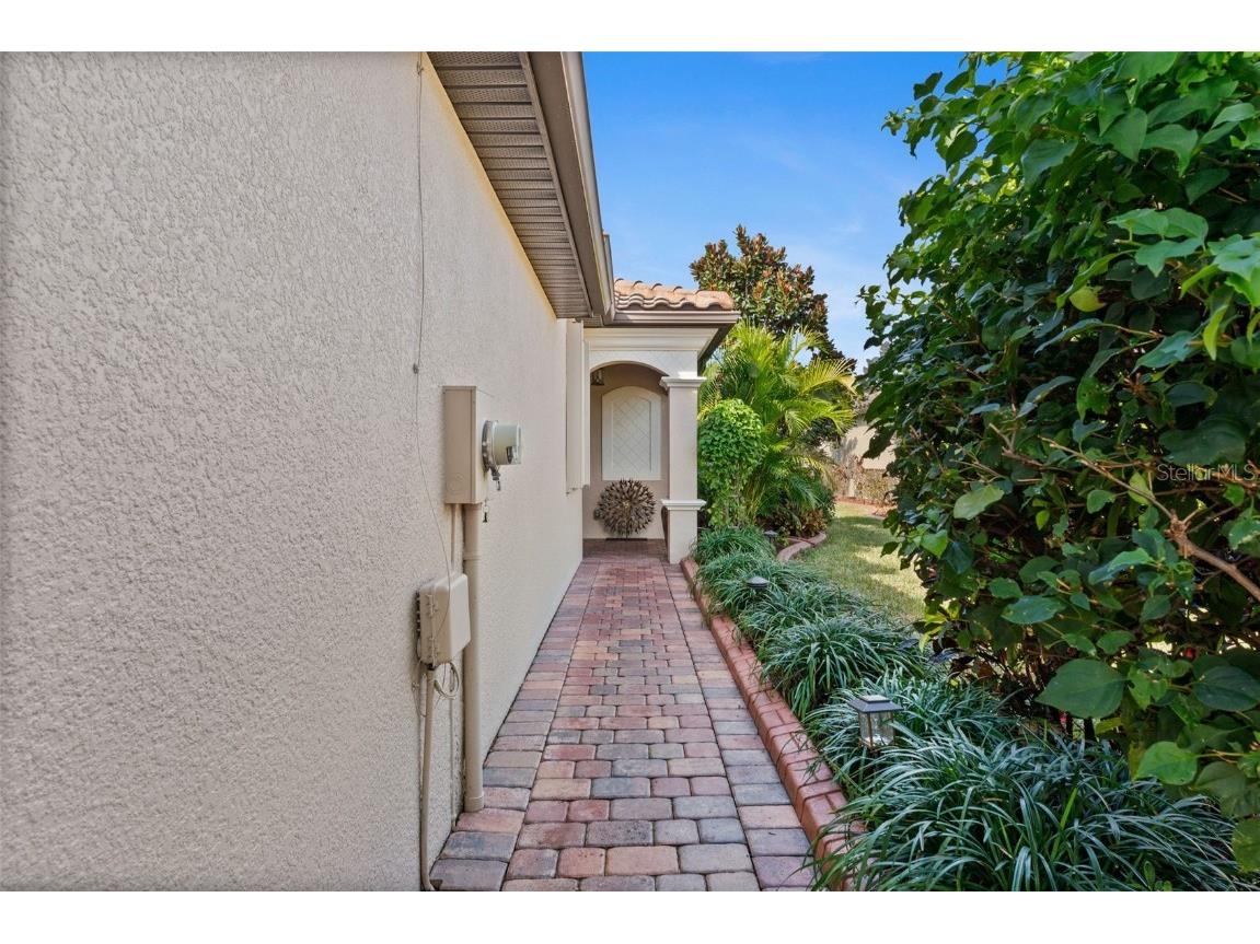 20219 Tesoro Drive Venice FL 34293 N6142187 image3