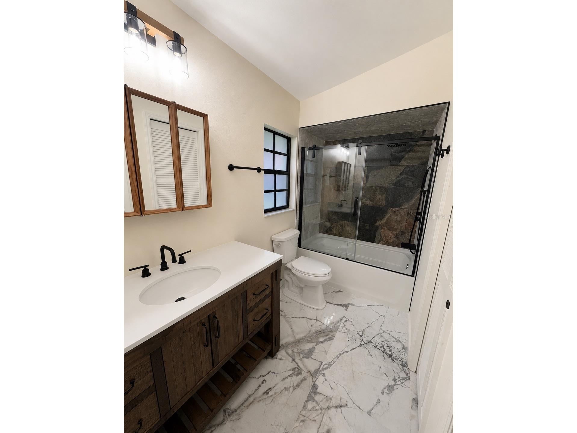 2022 Arbor Lane Clearwater FL 33763 TB8506486 image25