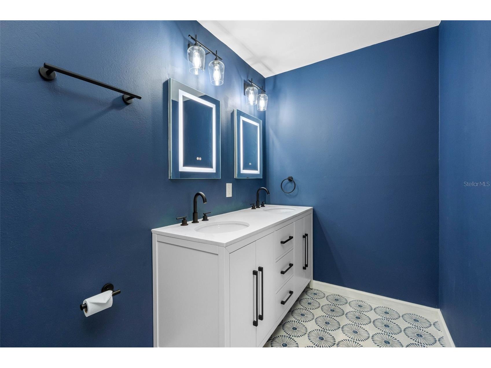 2022 Arbor Lane Clearwater FL 33763 TB8506486 image27