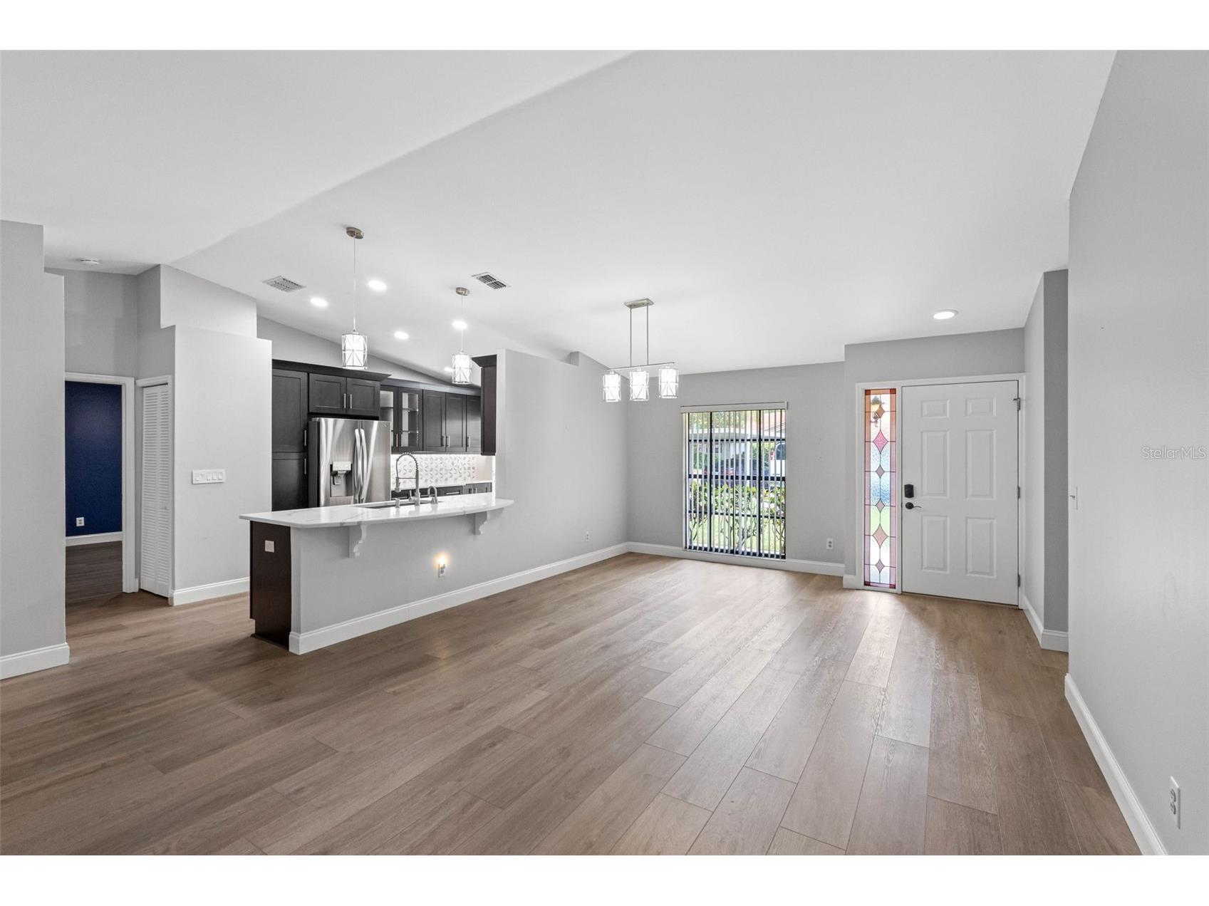 2022 Arbor Lane Clearwater FL 33763 TB8506486 image8