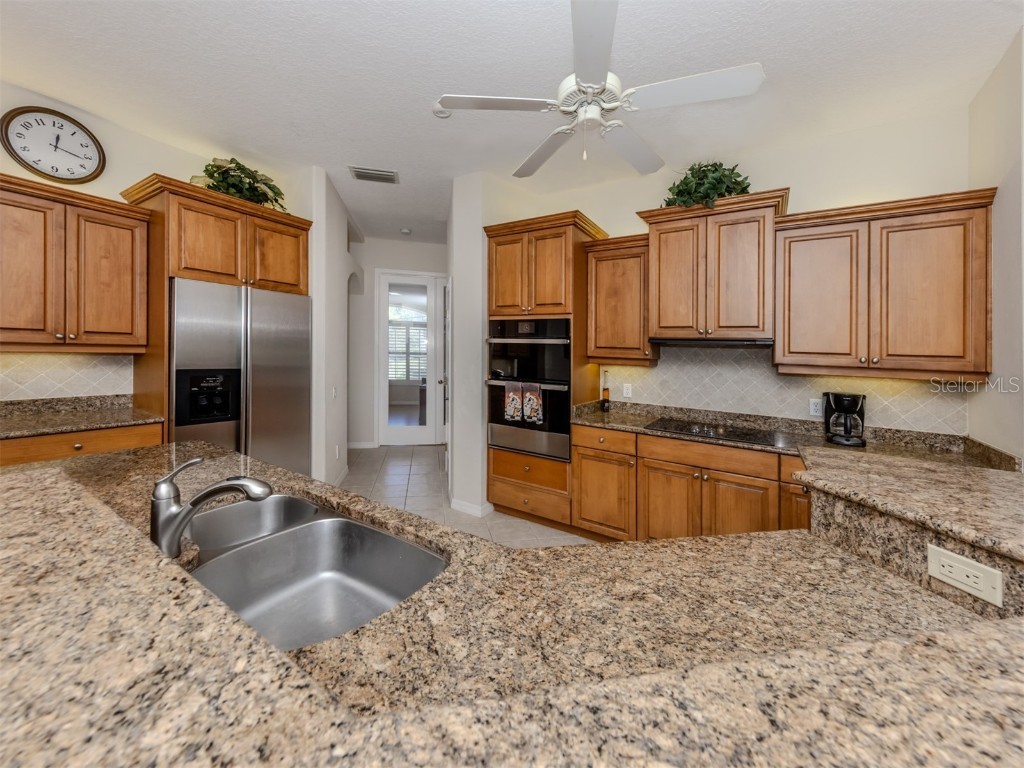 2022 Calusa Lakes Blvd Nokomis FL 34275 N6138617 image14