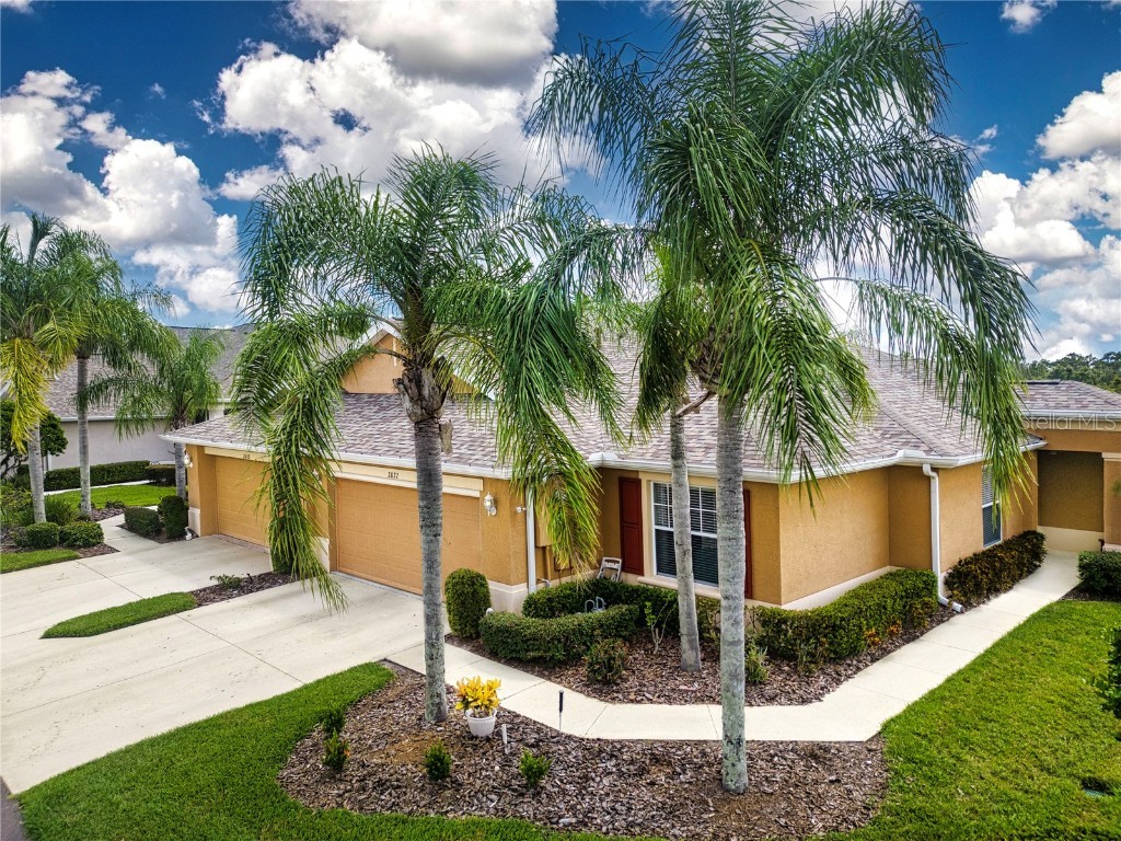 2022 Grantham Greens Drive Sun City Center FL 33573 T3473284 image1