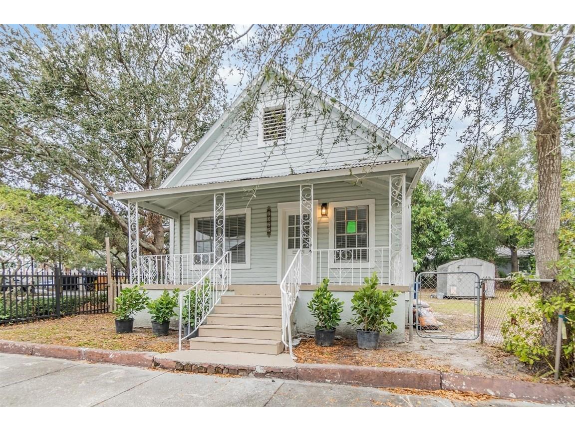 2022 N 11th Street Tampa FL 33605 TB8339837 image1