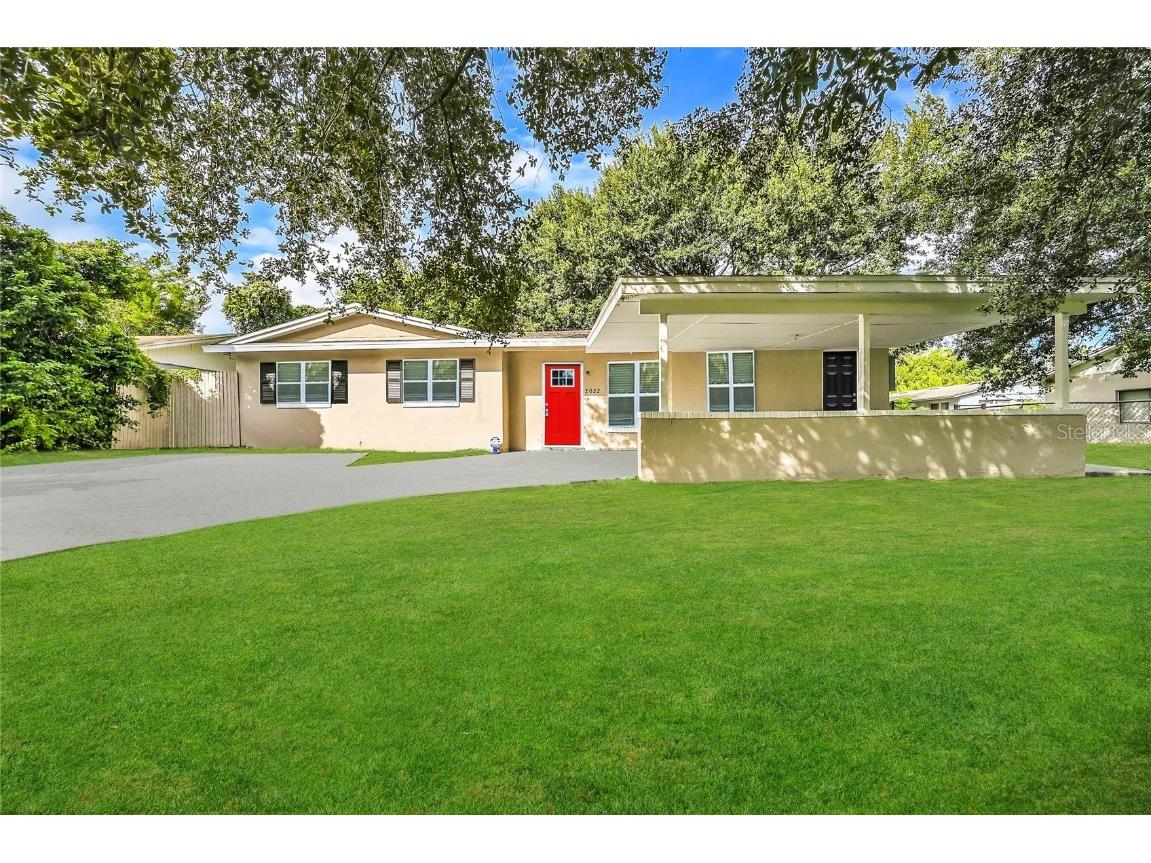 2022 Ravenall Avenue Orlando FL 32811 O6150110 image1