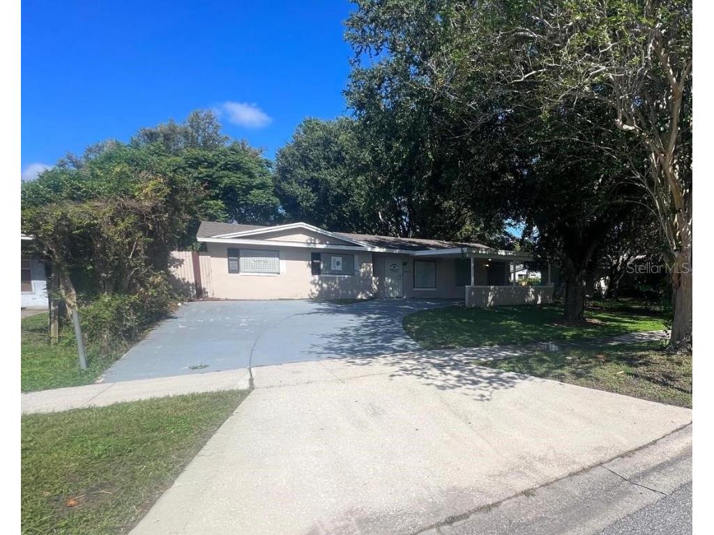 2022 Ravenall Avenue Orlando FL 32811 O6346535 image1