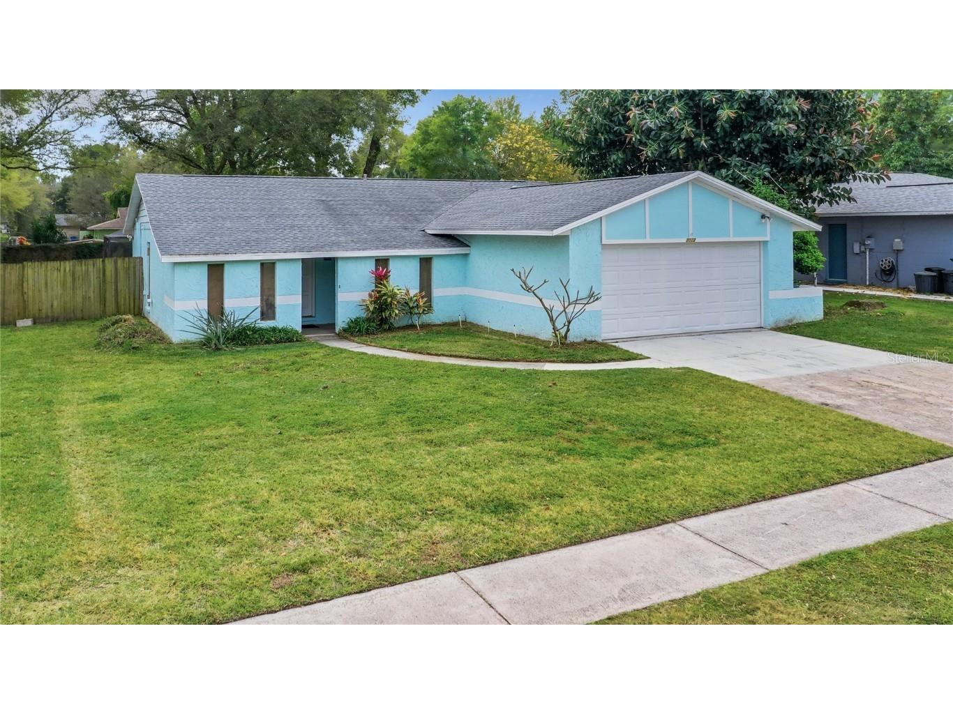 2022 Ronald Circle Seffner FL 33584 U8233169 image1