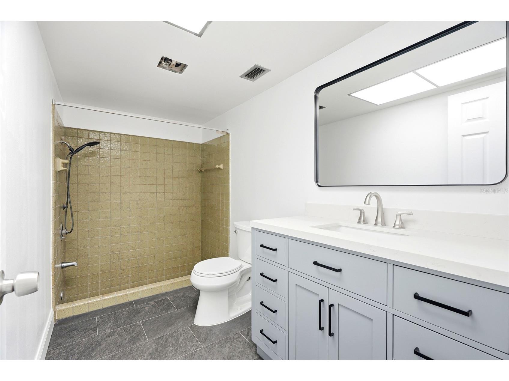 2022 Tanglewood Drive NE Saint Petersburg FL 33702 TB8527481 image15