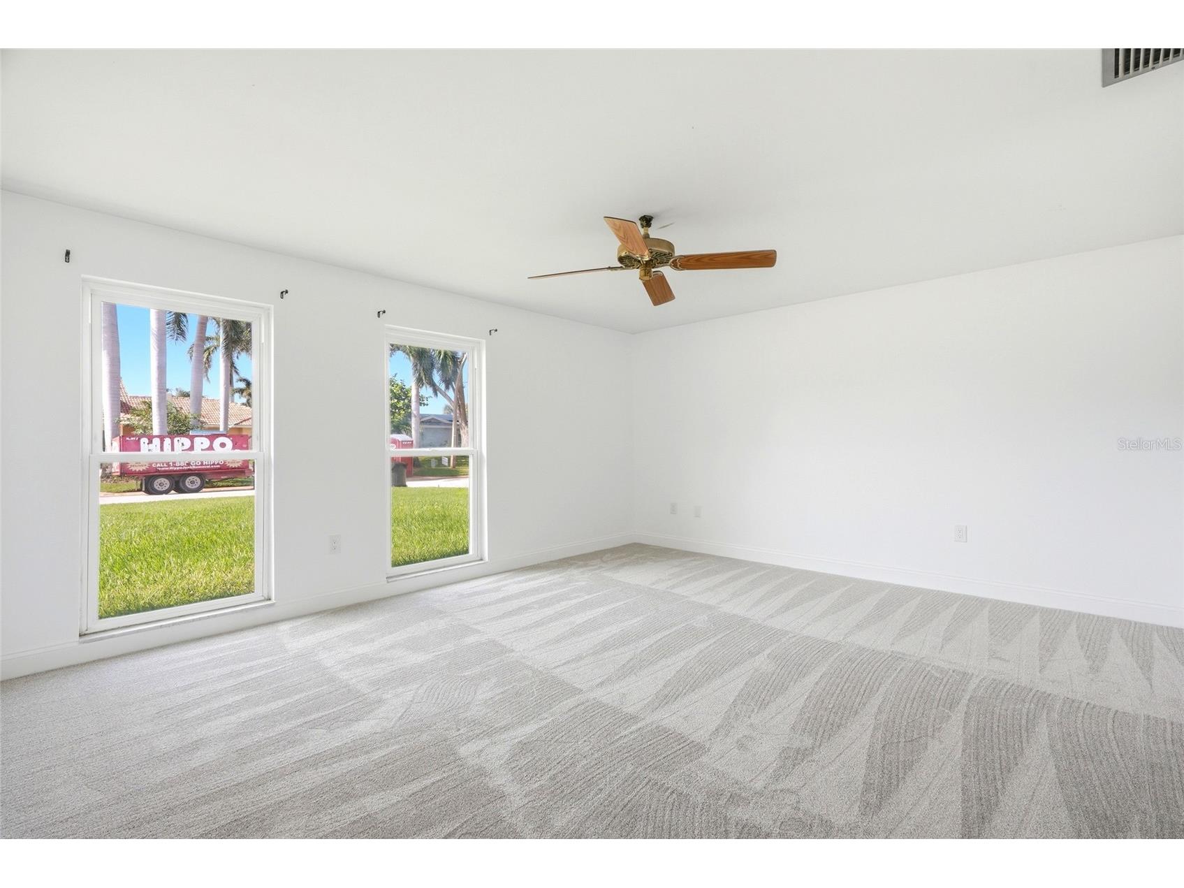2022 Tanglewood Drive NE Saint Petersburg FL 33702 TB8527481 image16