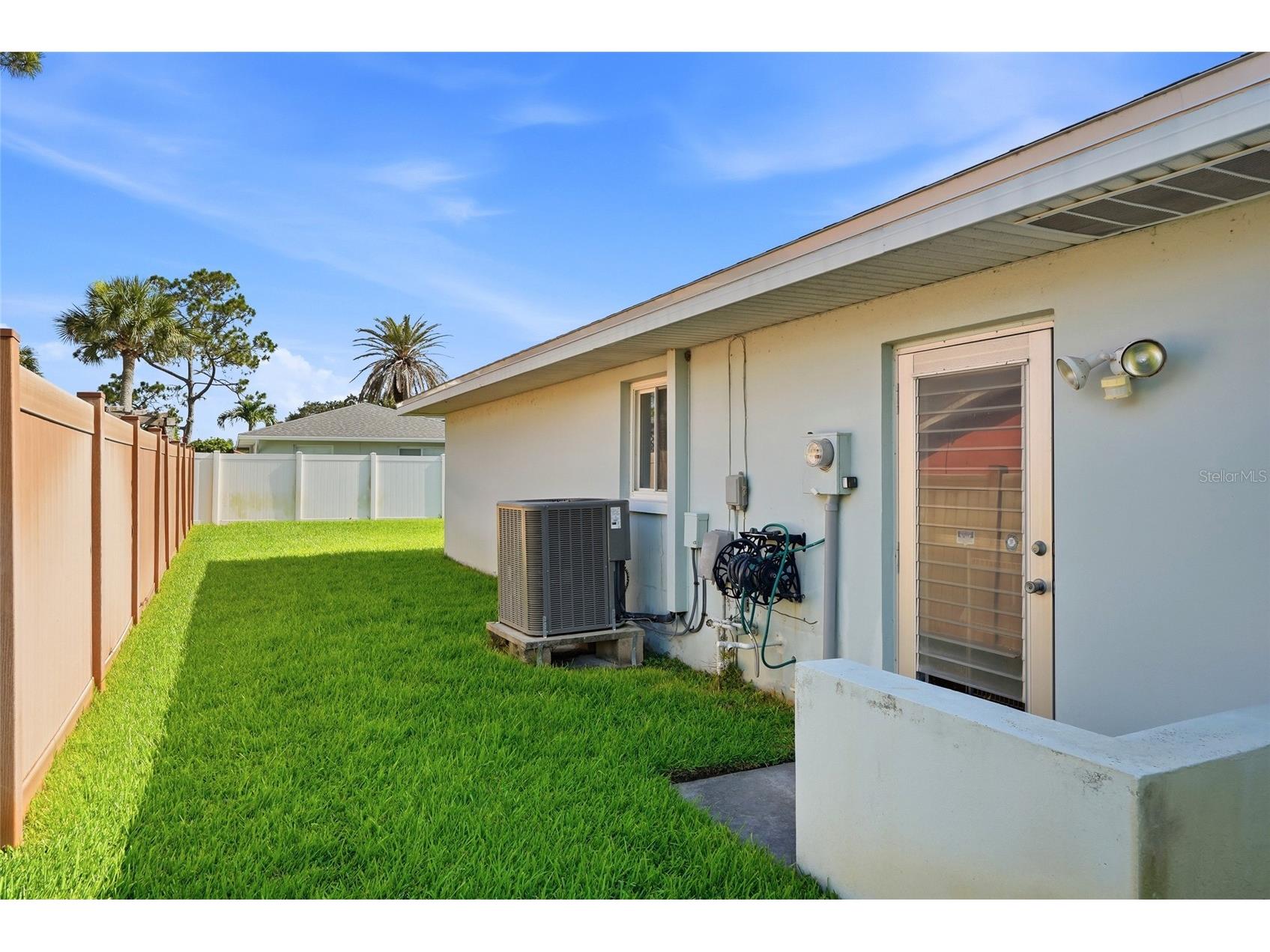 2022 Tanglewood Drive NE Saint Petersburg FL 33702 TB8527481 image23