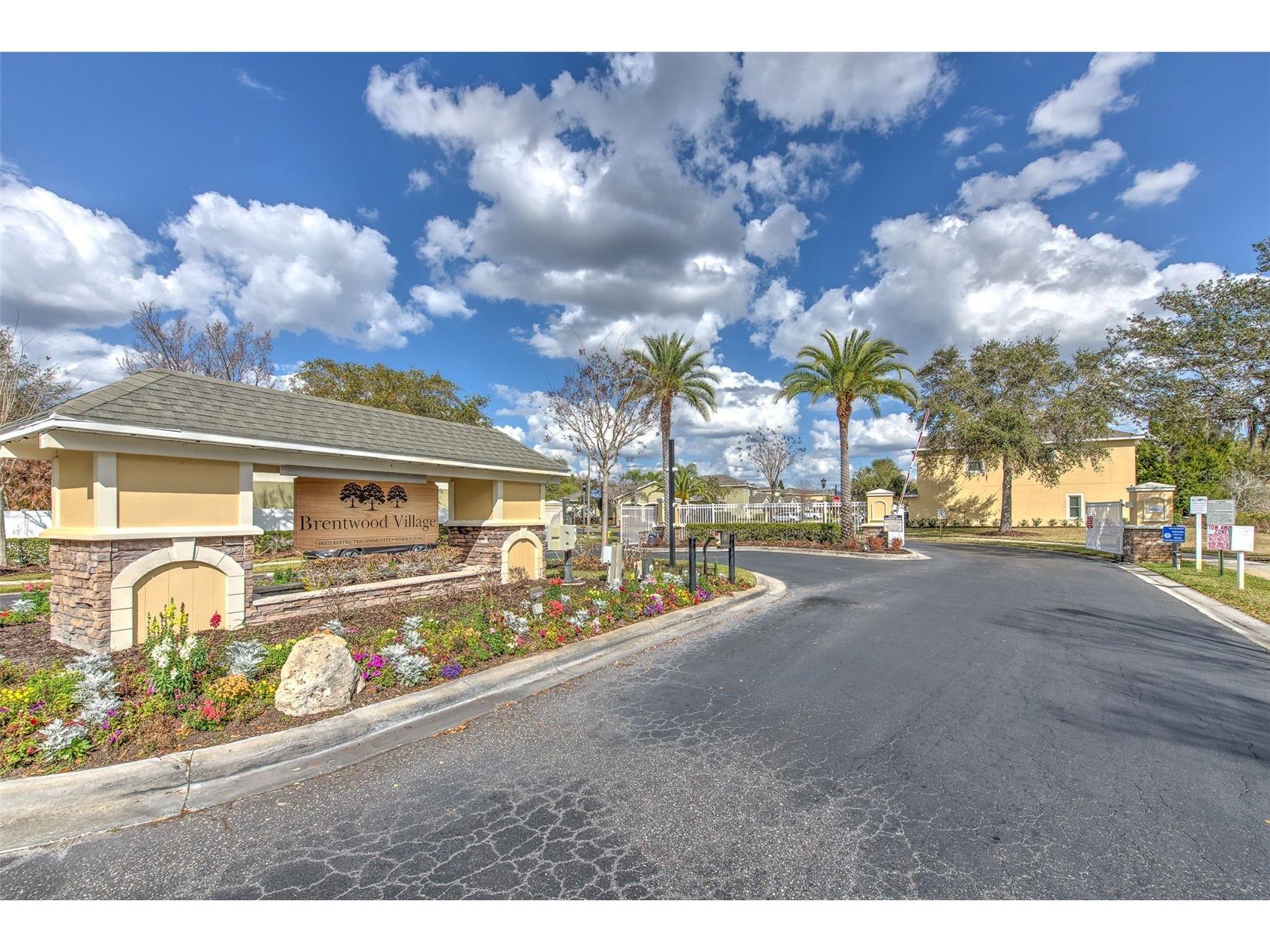 20223 Indian Rosewood Drive Tampa FL 33647 TB8482757 image41