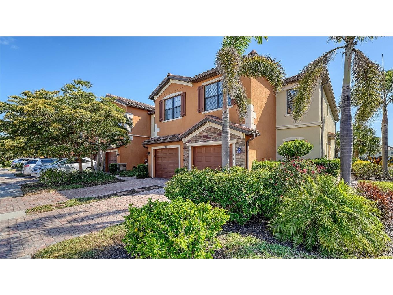 20223 Lagente Circle Venice FL 34293 A4649216 image1